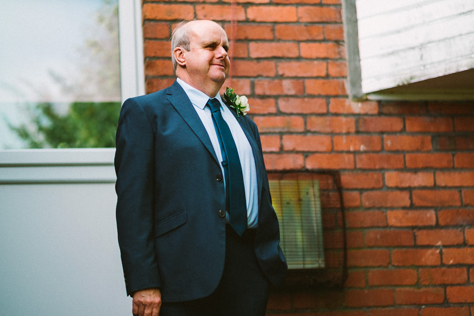 006B GREEN DRAGON INN WEDDING PHOTOGRAPHY CHELTENHAM