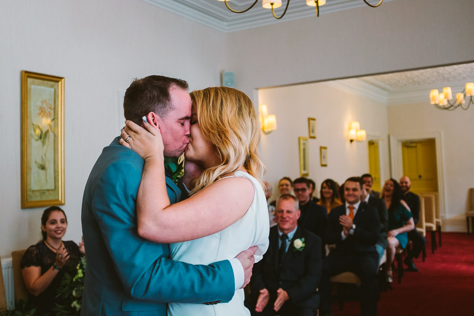 020 GREEN DRAGON INN WEDDING PHOTOGRAPHY CHELTENHAM