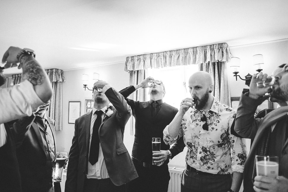 039 GREEN DRAGON INN WEDDING PHOTOGRAPHY CHELTENHAM