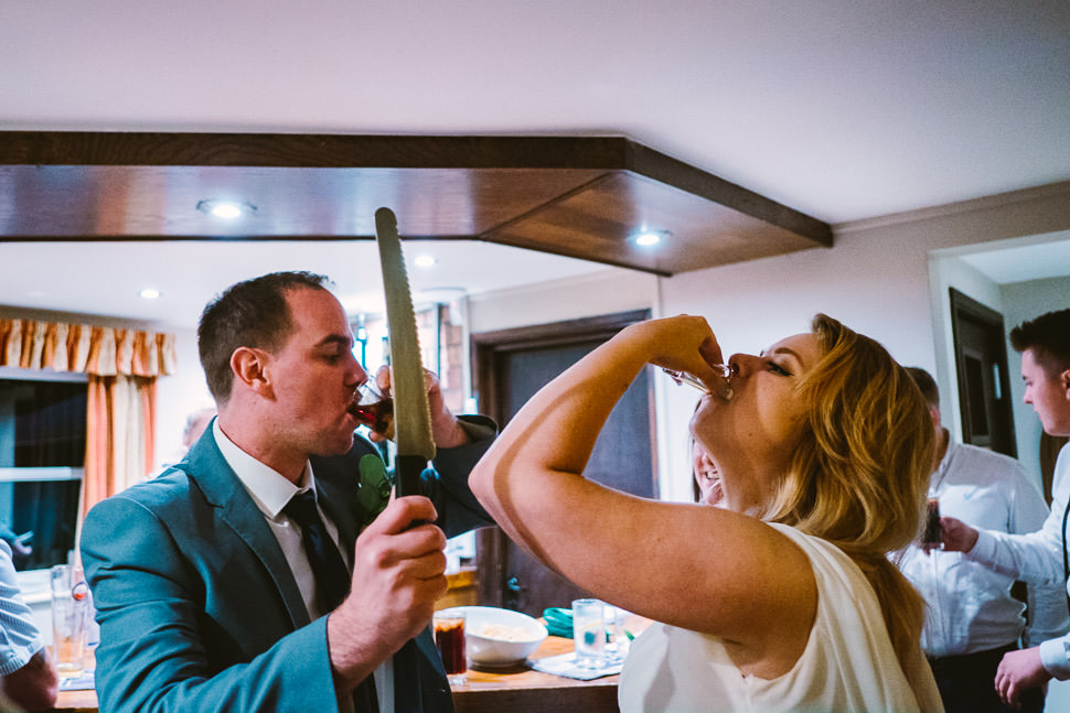 069 GREEN DRAGON INN WEDDING PHOTOGRAPHY CHELTENHAM