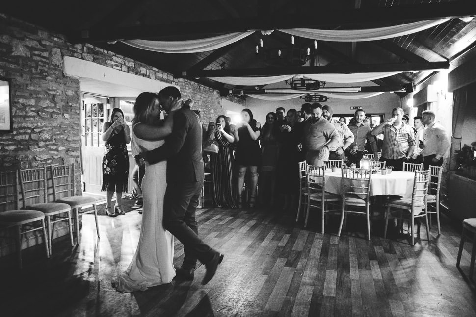 073 GREEN DRAGON INN WEDDING PHOTOGRAPHY CHELTENHAM