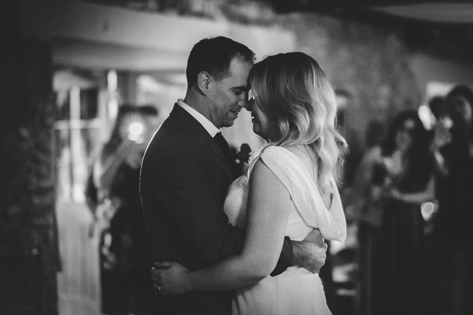 074 GREEN DRAGON INN WEDDING PHOTOGRAPHY CHELTENHAM