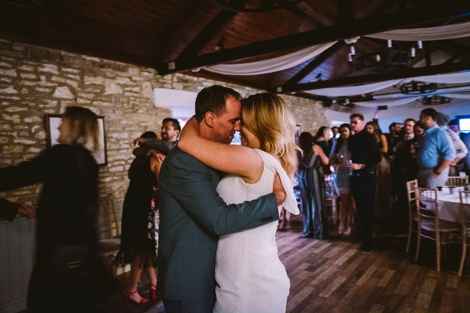 082 GREEN DRAGON INN WEDDING PHOTOGRAPHY CHELTENHAM 2