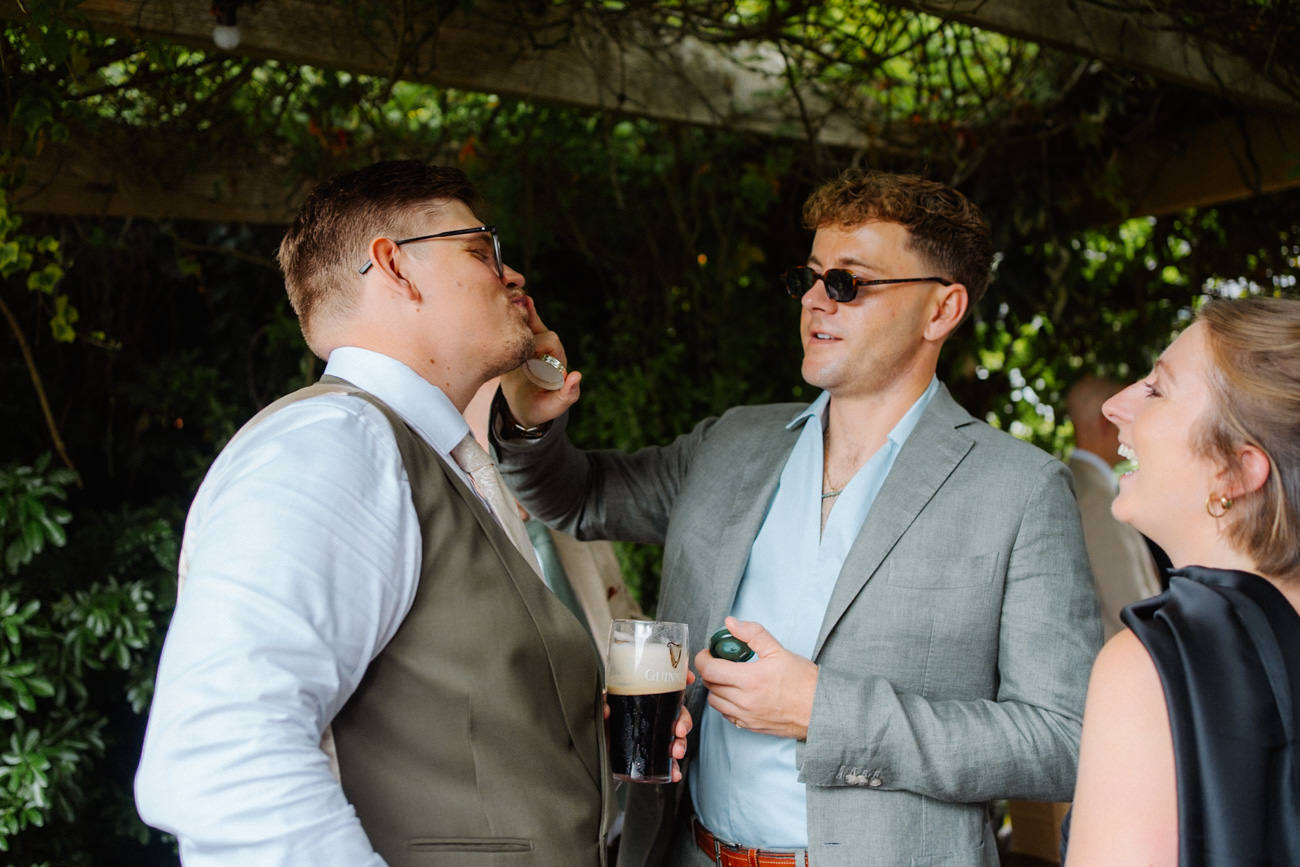 STOCKBRIDGE HAMPSHIRE WEDDING PHOTOGRAPHY 002