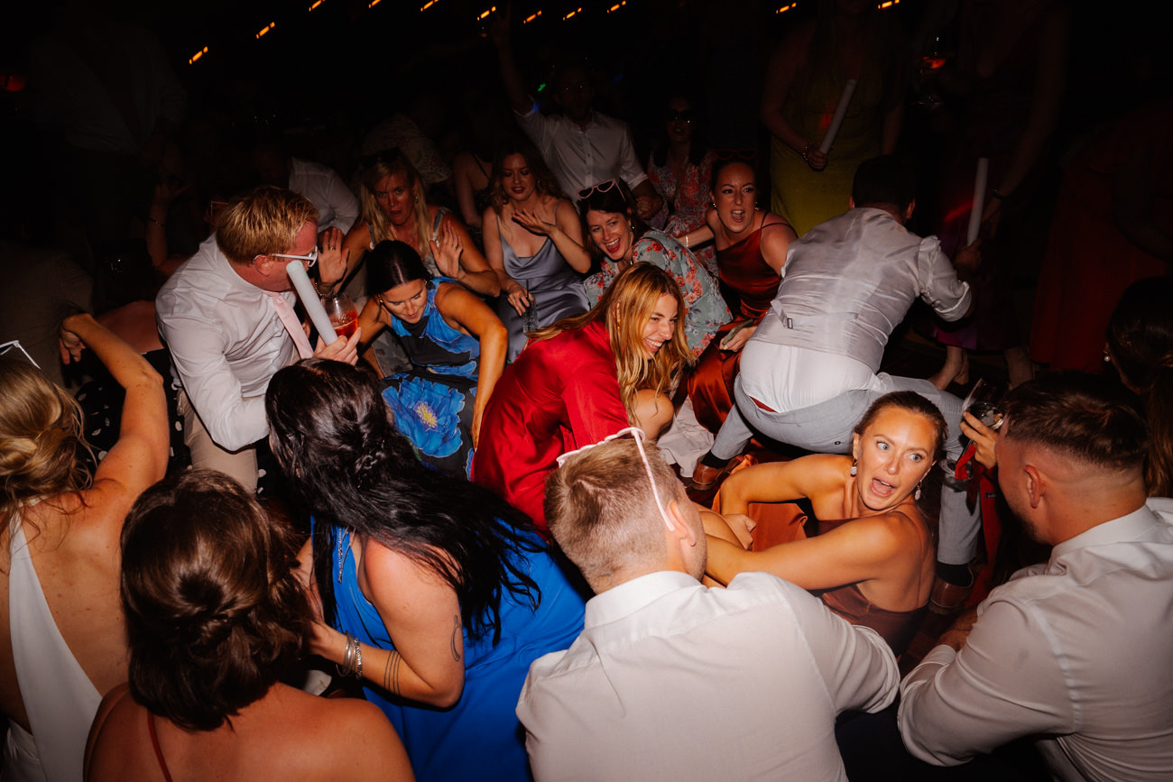 STOCKBRIDGE HAMPSHIRE WEDDING PHOTOGRAPHY 052
