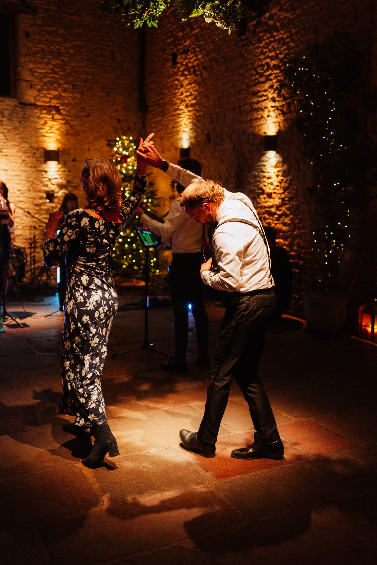 PREVIEW GEORGIE HARRY CRIPPS BARN WEDDING PHOTOGRAPHY 026