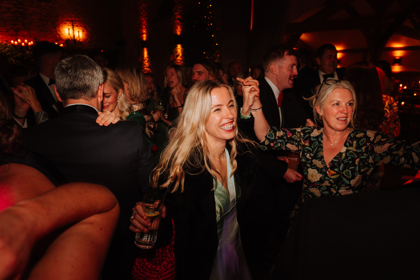 PREVIEW GEORGIE HARRY CRIPPS BARN WEDDING PHOTOGRAPHY 030