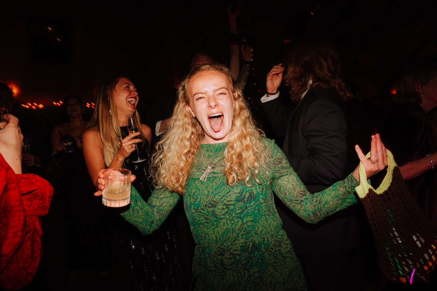 PREVIEW GEORGIE HARRY CRIPPS BARN WEDDING PHOTOGRAPHY 040