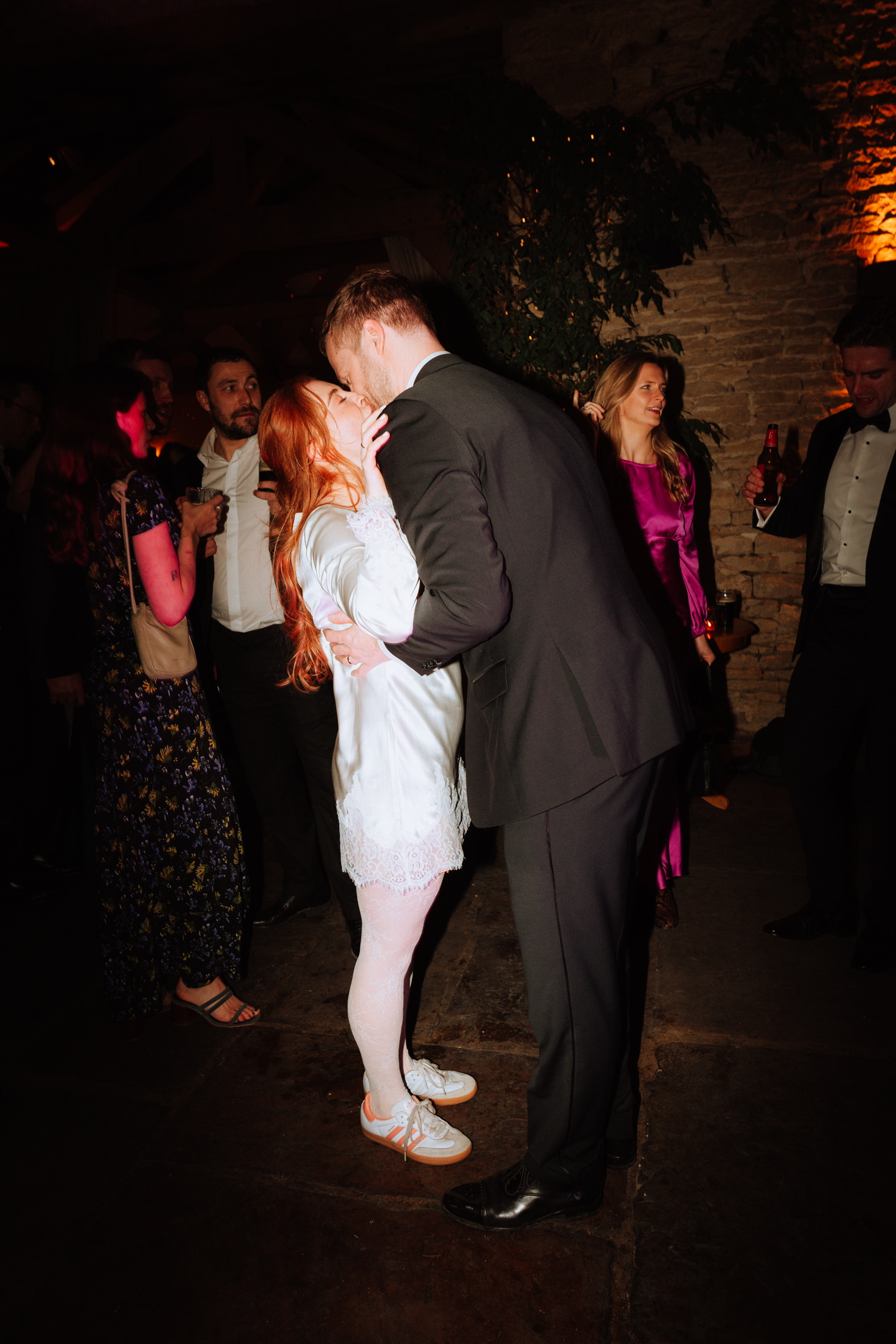 PREVIEW GEORGIE HARRY CRIPPS BARN WEDDING PHOTOGRAPHY 045