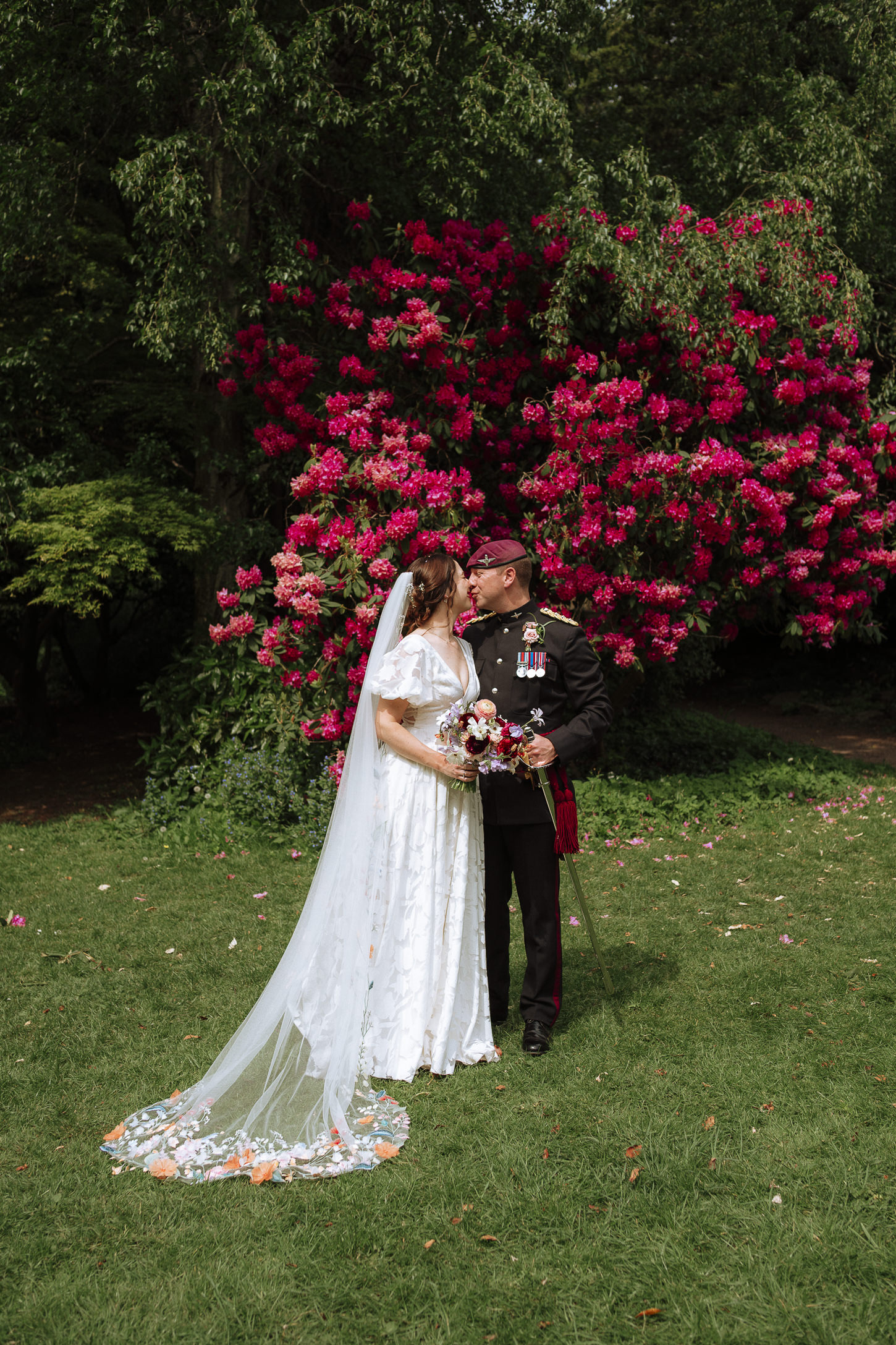 PREVIEWS LUCY GEORGE INSOLE COURT CARDIFF WEDDING 025