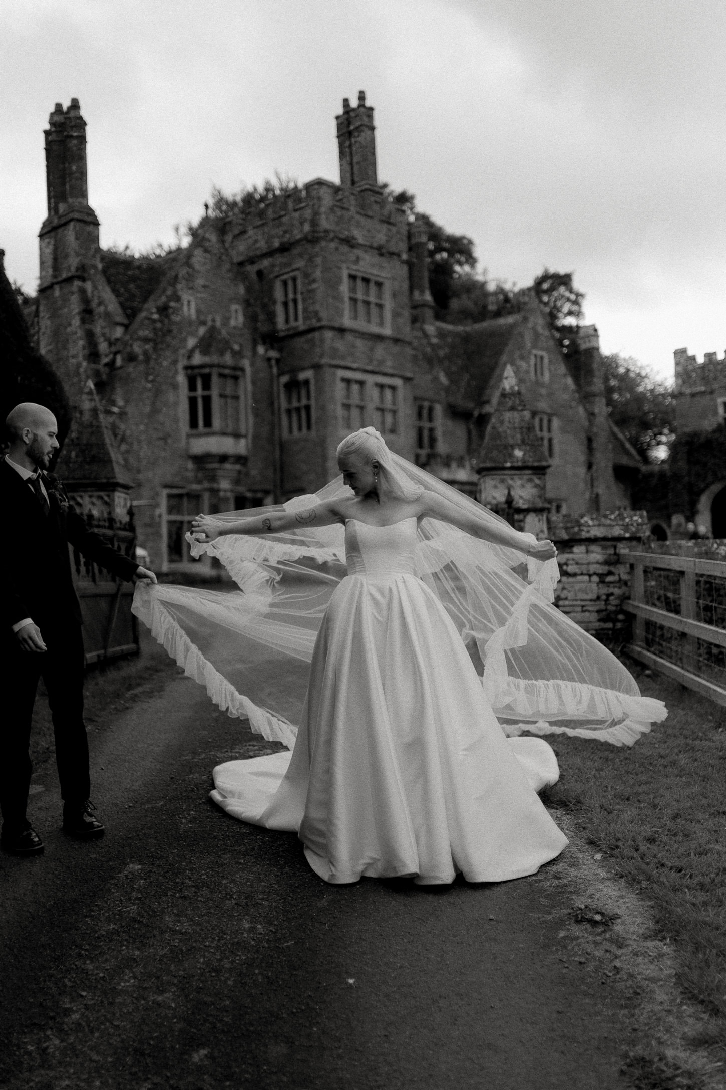 PREVIEW ELLIE TOM TREBERFYDD HOUSE WEDDING PHOTOGRAPHY 024