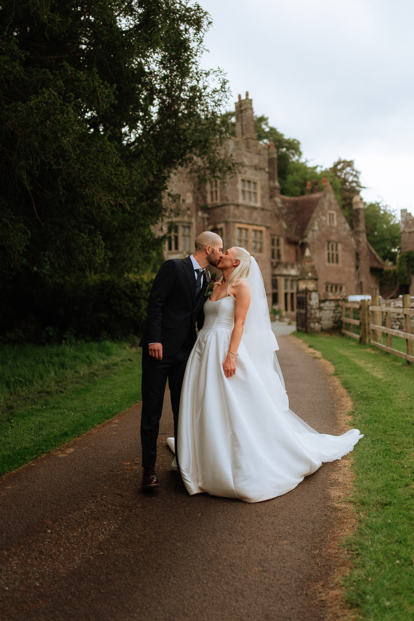 PREVIEW ELLIE TOM TREBERFYDD HOUSE WEDDING PHOTOGRAPHY 025