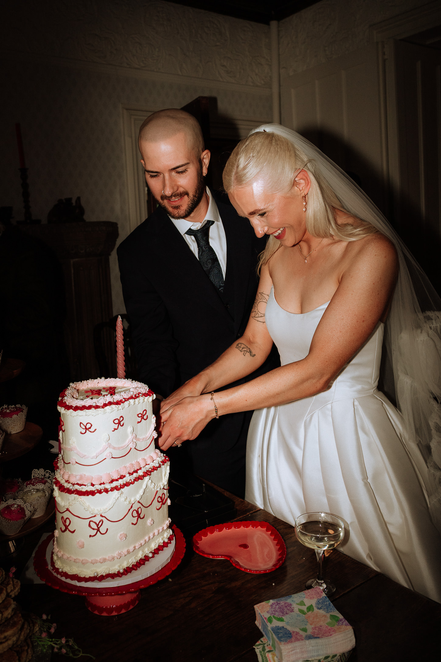 PREVIEW ELLIE TOM TREBERFYDD HOUSE WEDDING PHOTOGRAPHY 029