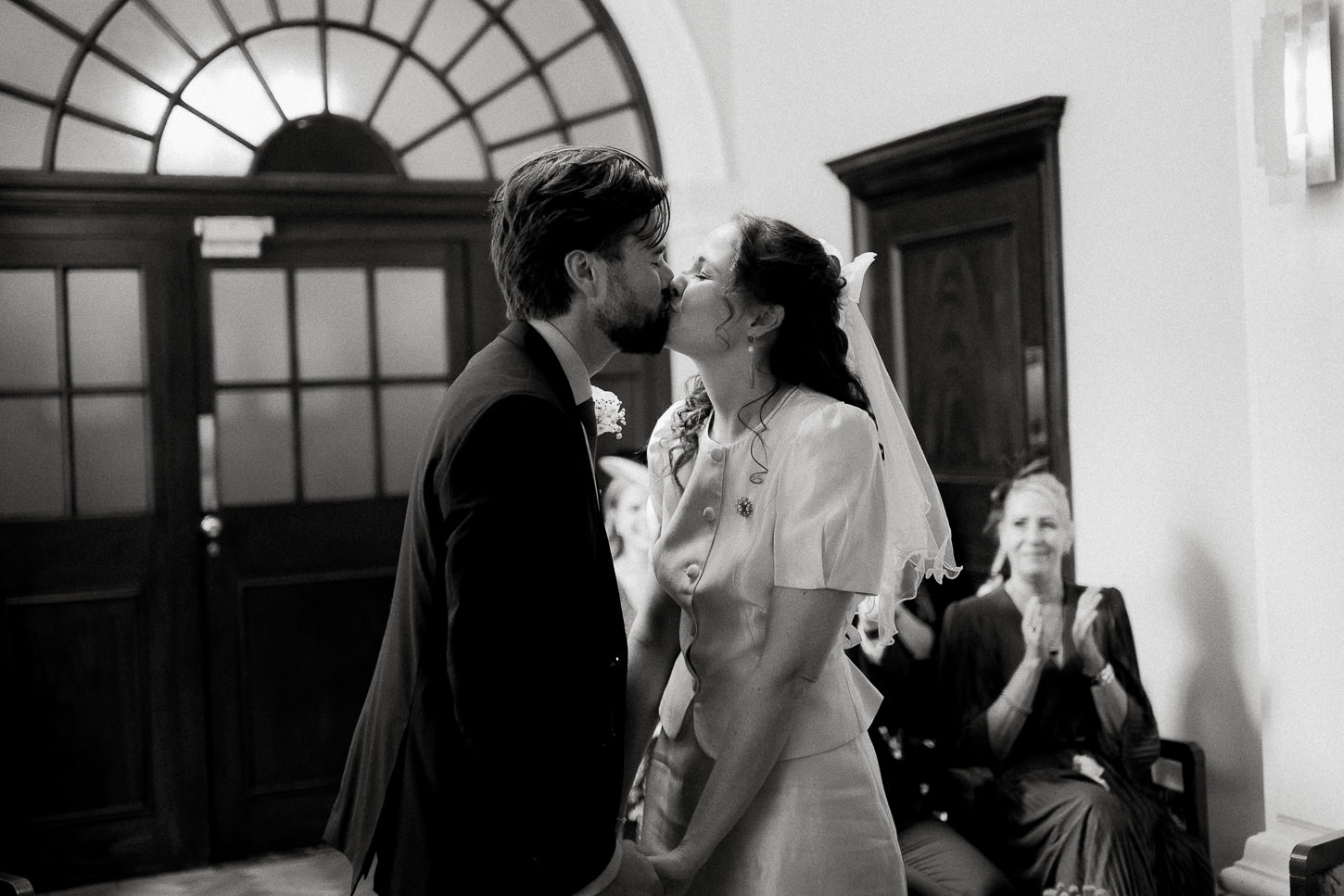 PREVIEW LOUISE WAYNE CHELSEA OLD TOWN HALL WEDDING PHOTOGRAPHY LONDON 006