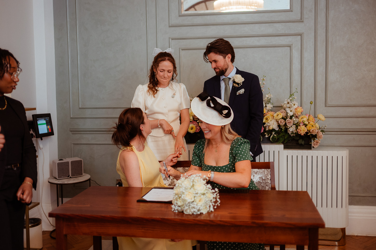 PREVIEW LOUISE WAYNE CHELSEA OLD TOWN HALL WEDDING PHOTOGRAPHY LONDON 008