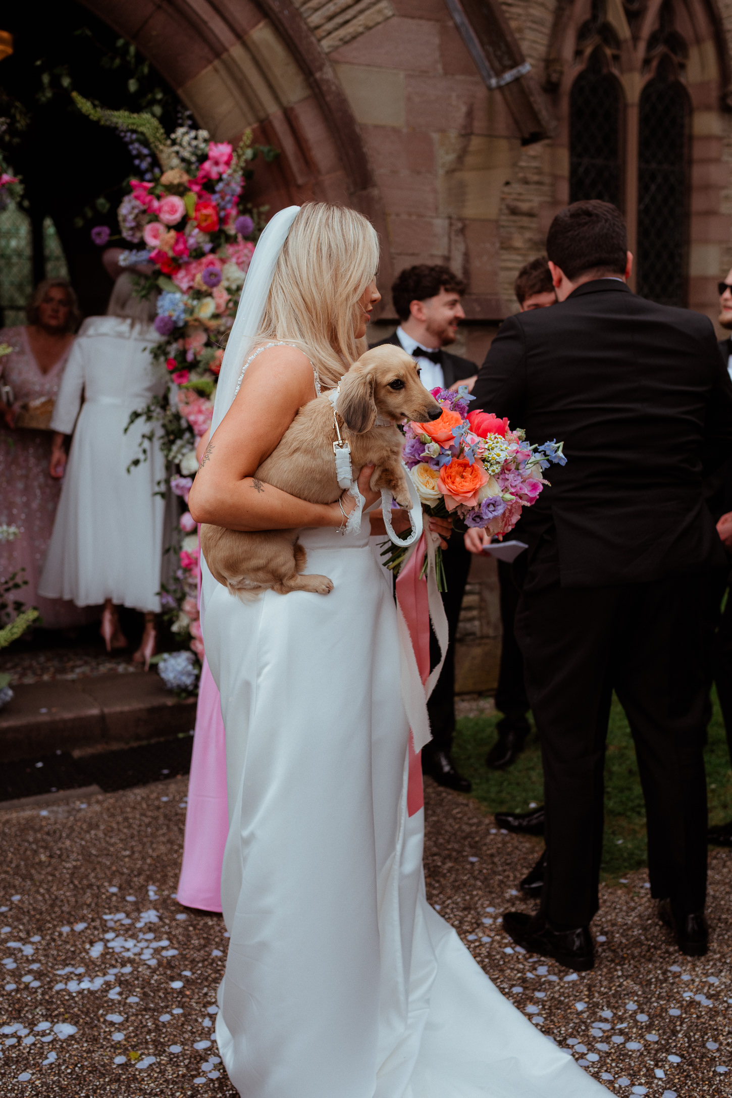 ALICE NIALL THE OLD HOUSE 1147 WEDDING PHOTOGRAPHY 010
