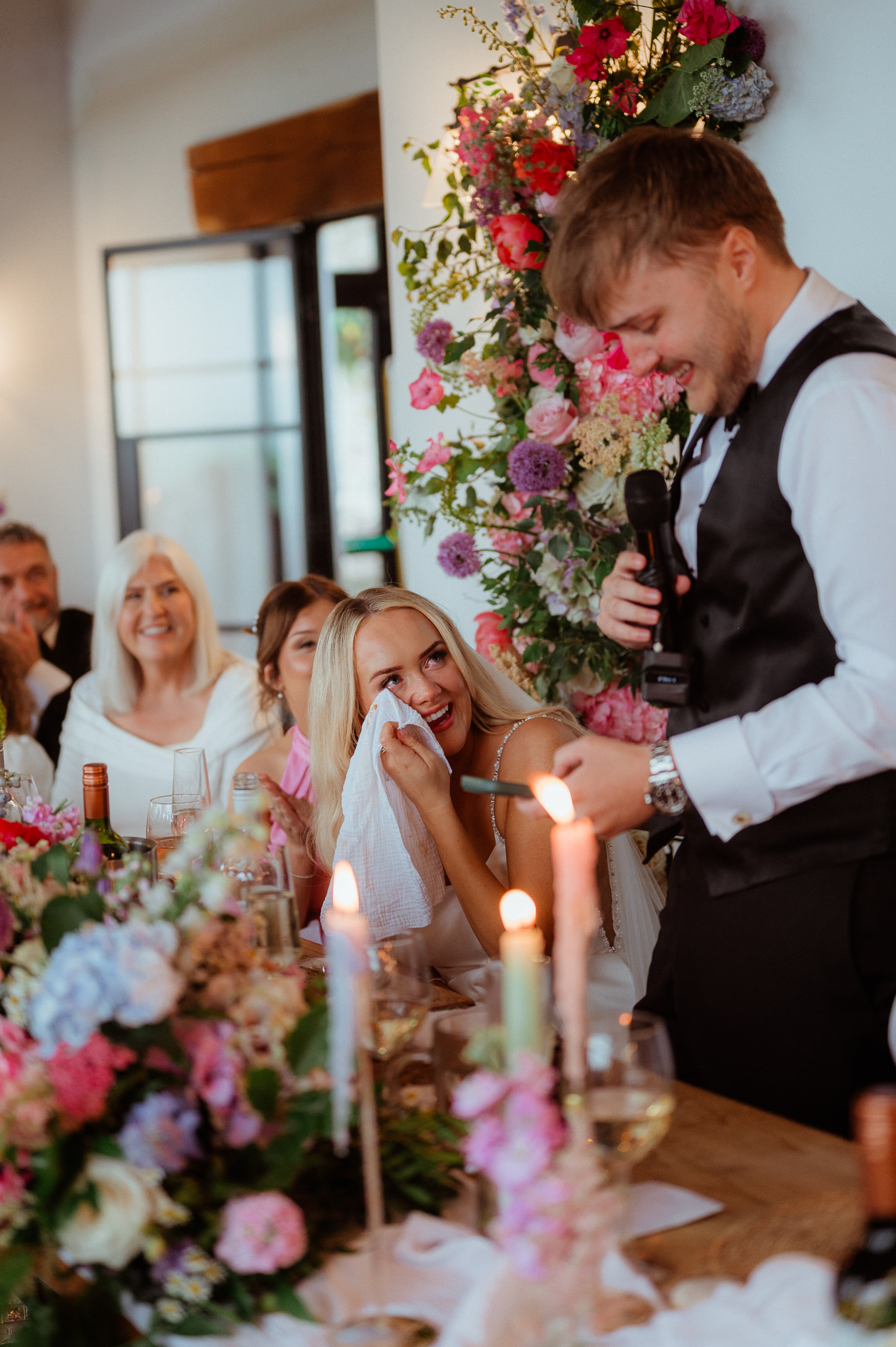 ALICE NIALL THE OLD HOUSE 1147 WEDDING PHOTOGRAPHY 022