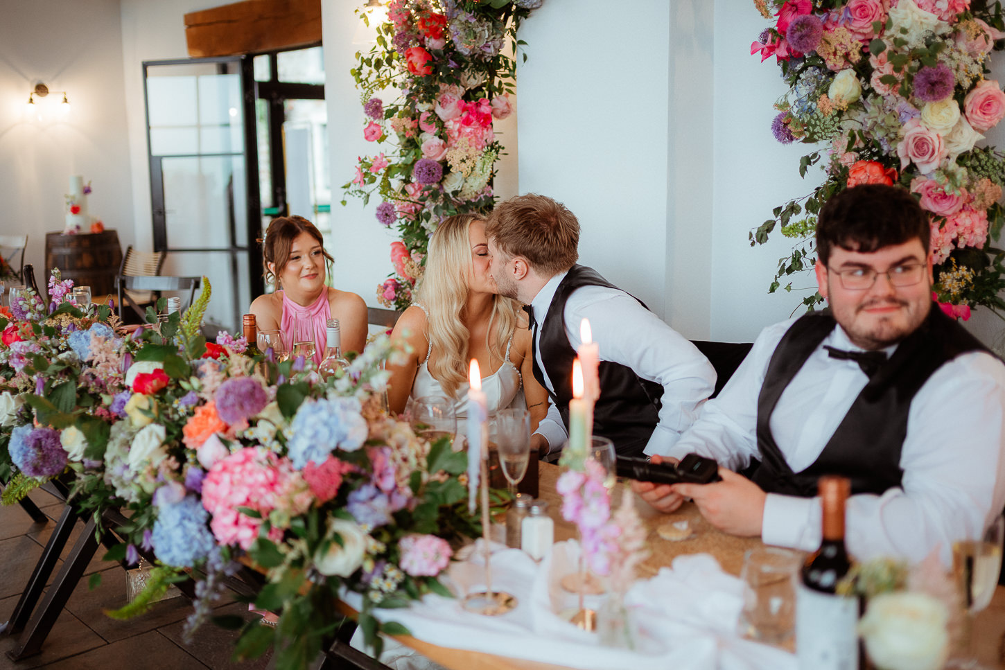 ALICE NIALL THE OLD HOUSE 1147 WEDDING PHOTOGRAPHY 024