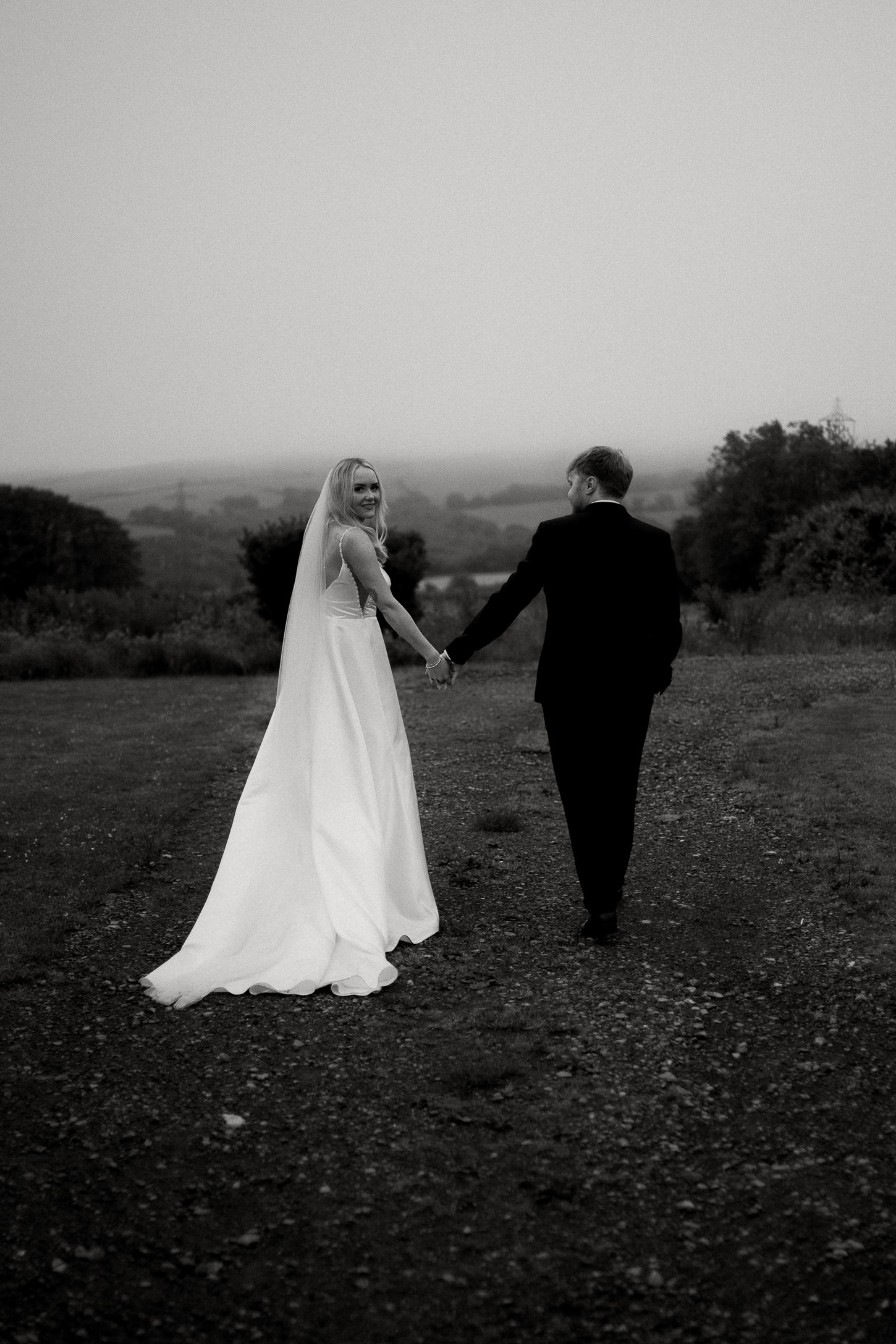 ALICE NIALL THE OLD HOUSE 1147 WEDDING PHOTOGRAPHY 029