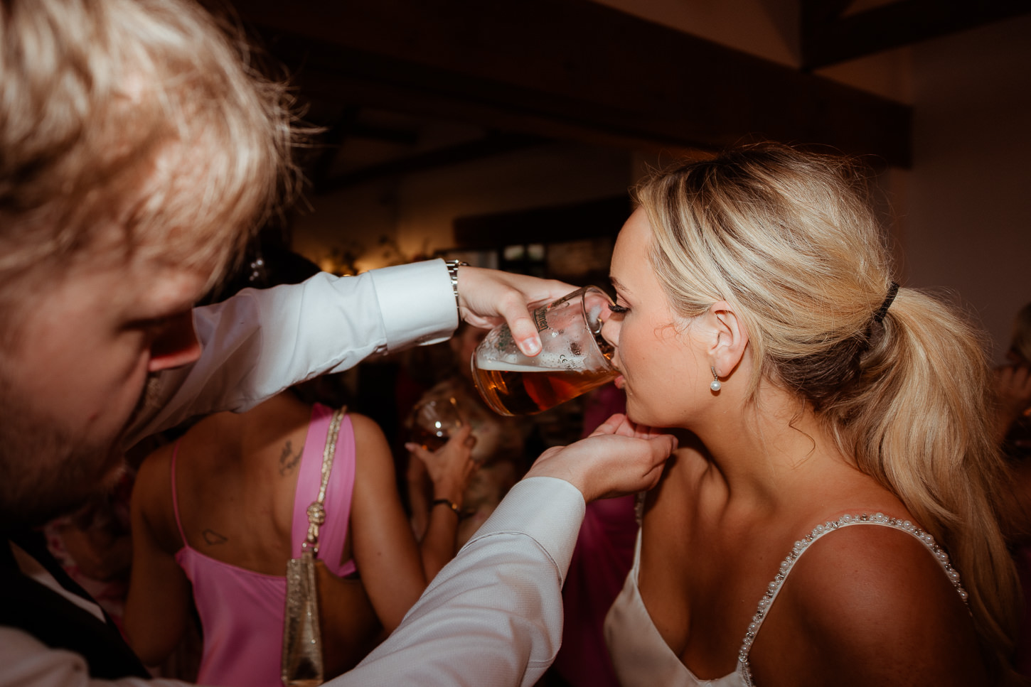 ALICE NIALL THE OLD HOUSE 1147 WEDDING PHOTOGRAPHY 044