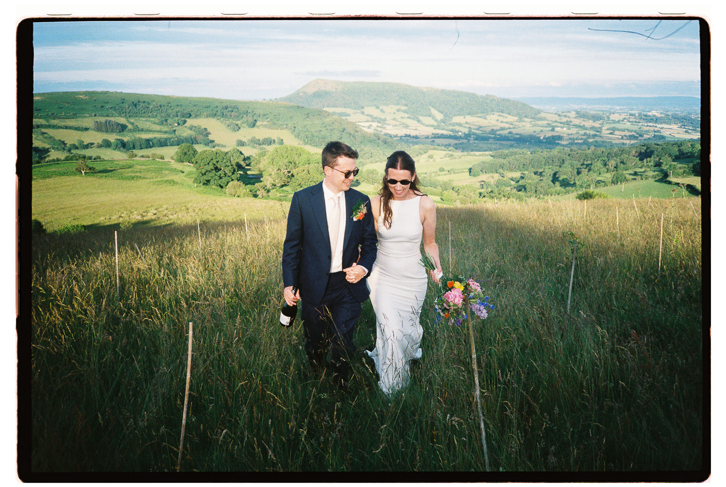 LAUREN SAM PREVIEW WEDDING FILM PHOTOGRAPHY SUGARLOAF BARN 001