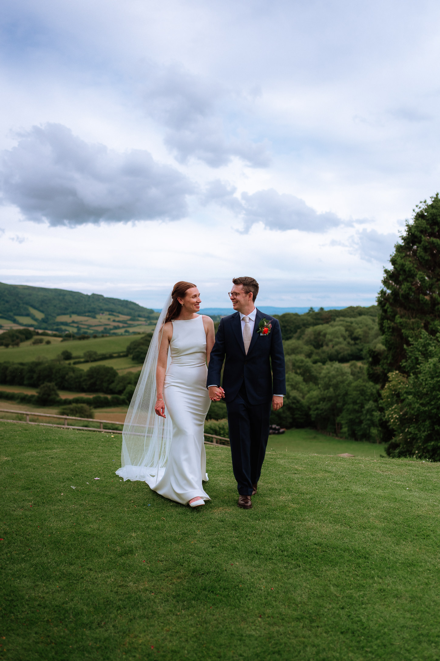 LAUREN SAM SUGARLOAF BARN WEDDING PHOTOGRAPHY 011