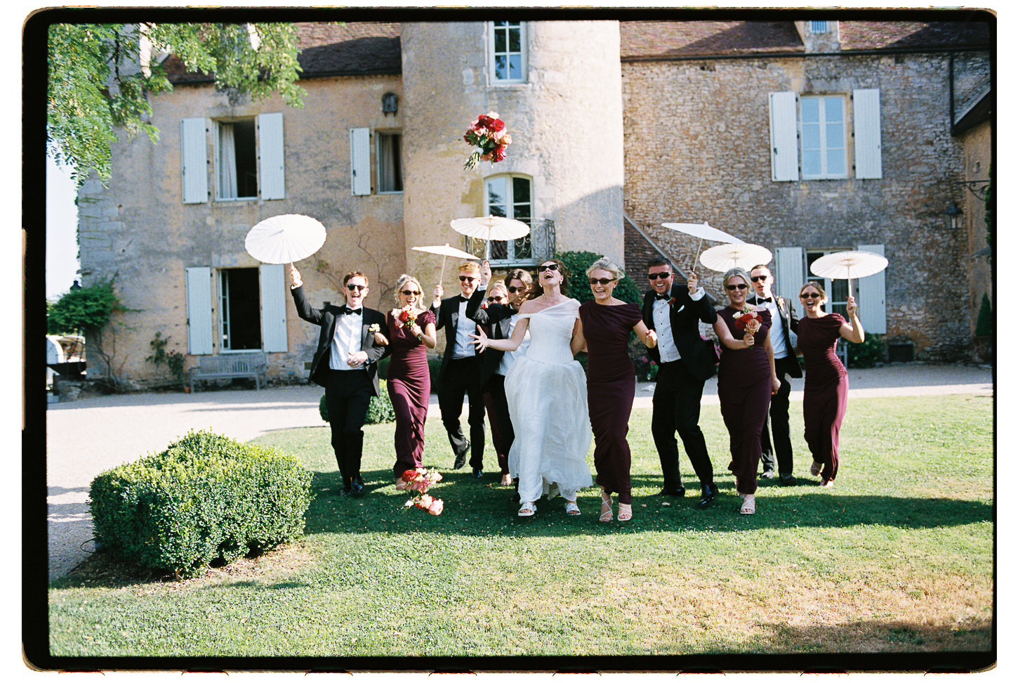 LOUISE WAYNE PREVIEW WEDDING FILM PHOTOGRAPHY CHATEAU DE CAZENAC 004