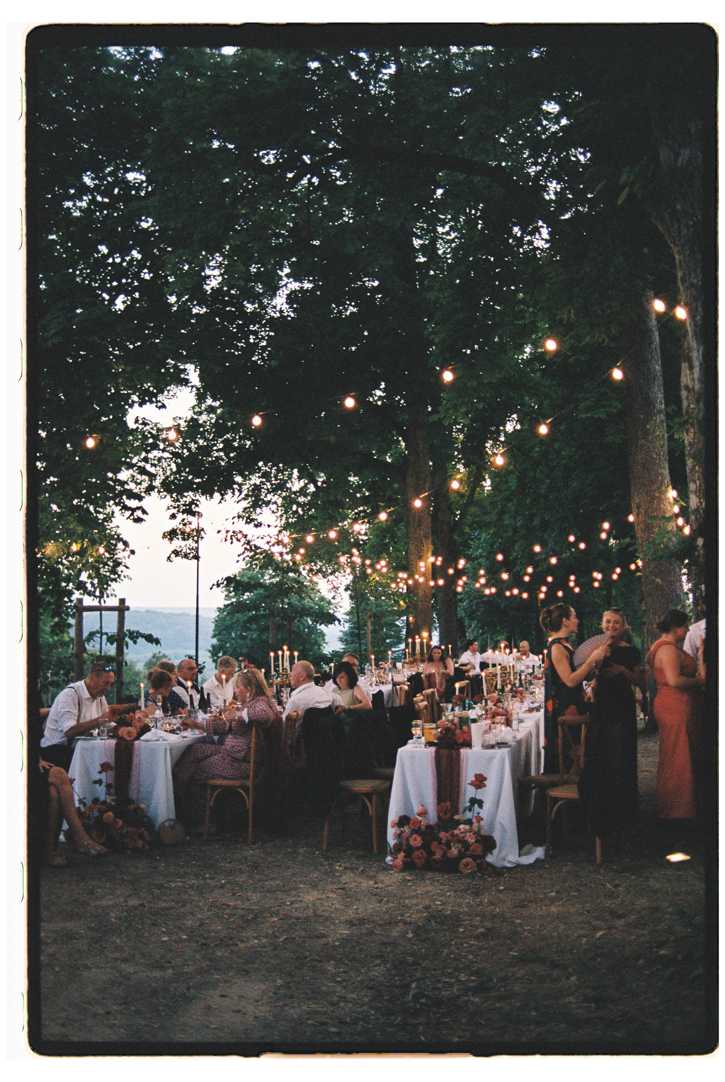 LOUISE WAYNE PREVIEW WEDDING FILM PHOTOGRAPHY CHATEAU DE CAZENAC 007