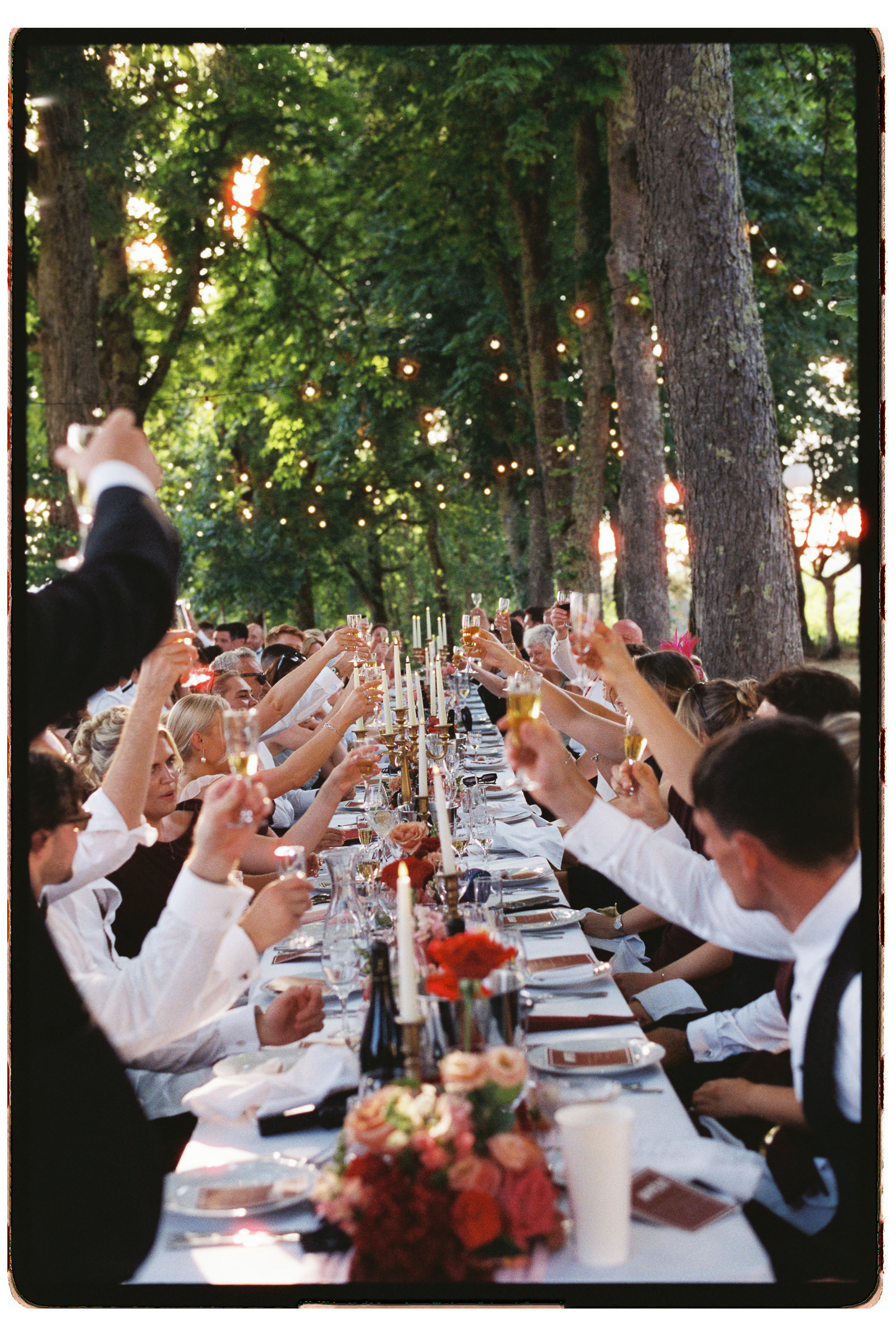 LOUISE WAYNE PREVIEW WEDDING FILM PHOTOGRAPHY CHATEAU DE CAZENAC 013