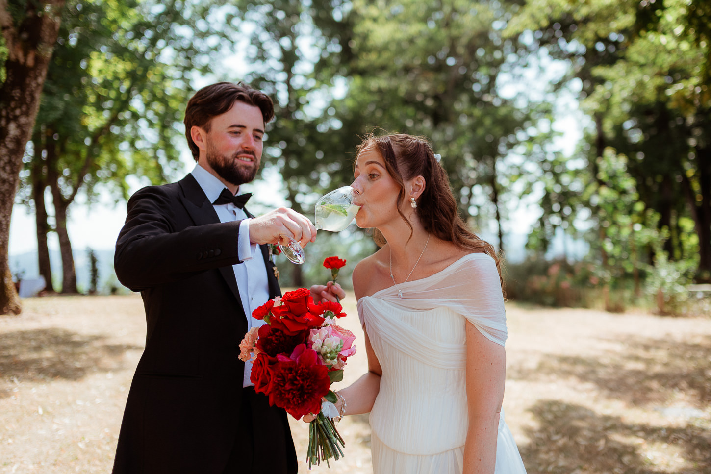 LOUISE WAYNE CHATEAU DE CAZENAC WEDDING PHOTOGRAPHY DORDOGNE FRANCE 010