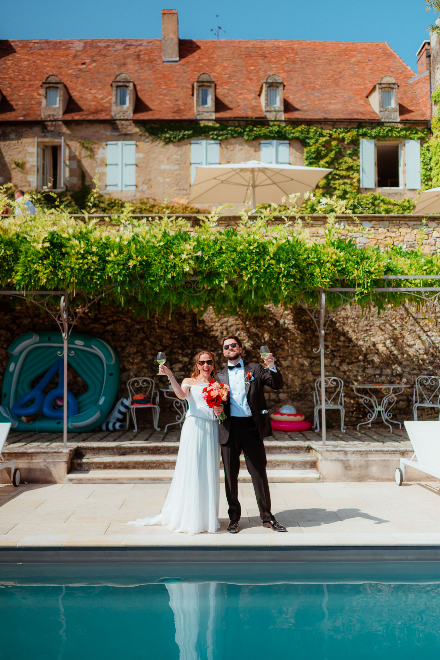 LOUISE WAYNE CHATEAU DE CAZENAC WEDDING PHOTOGRAPHY DORDOGNE FRANCE 013