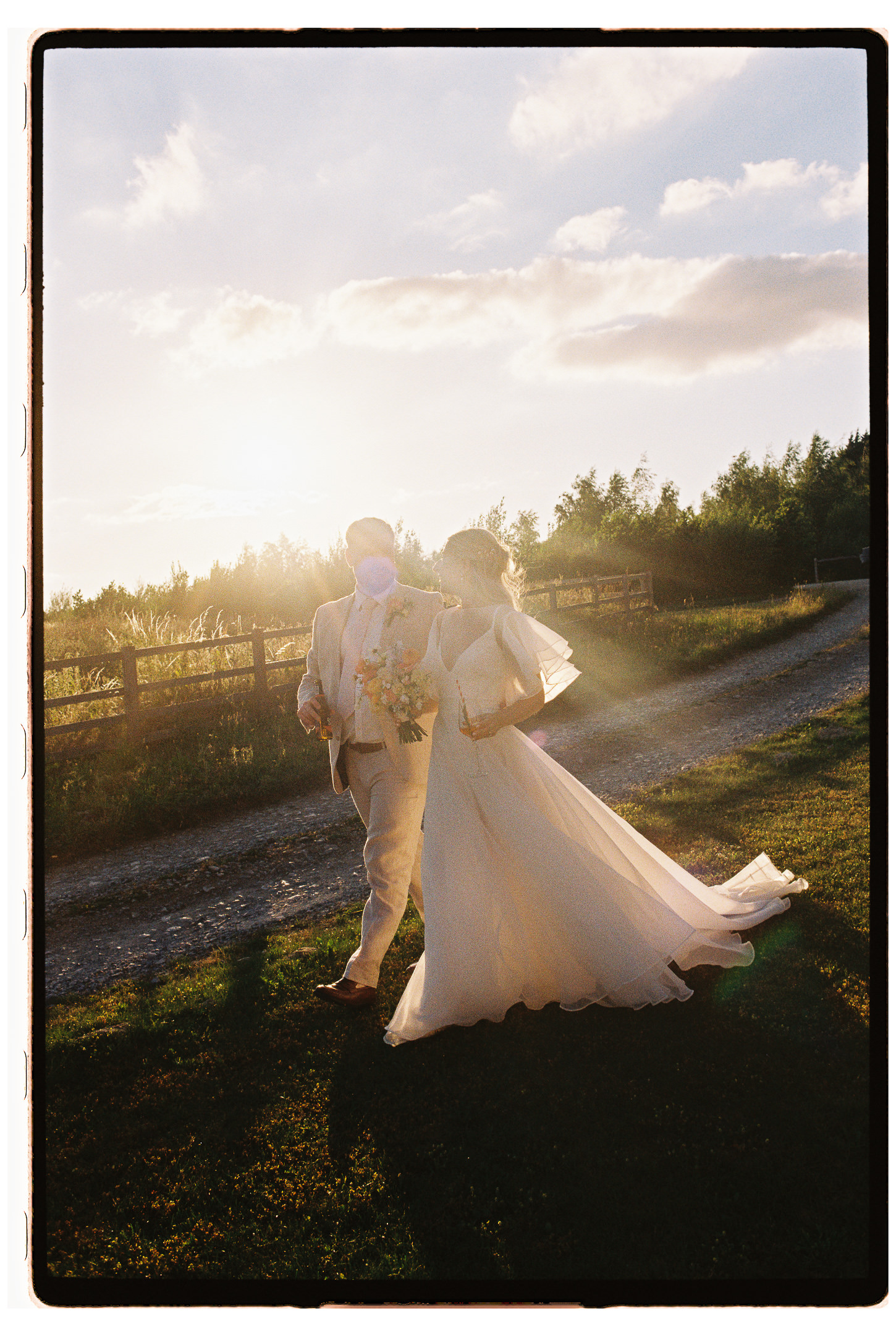 MADDY CIAN PREVIEW WEDDING FILM PHOTOGRAPHY OLD GORE BARN 001