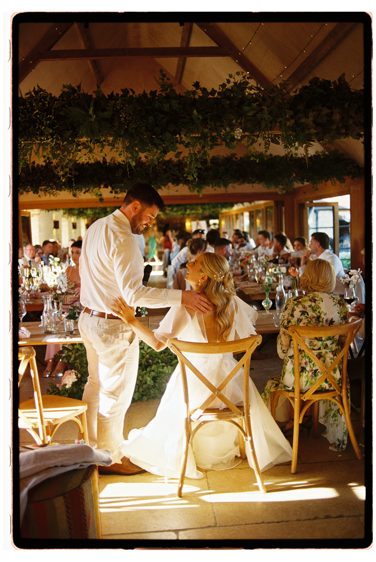 MADDY CIAN PREVIEW WEDDING FILM PHOTOGRAPHY OLD GORE BARN 002