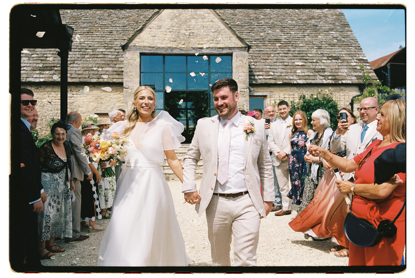 MADDY CIAN PREVIEW WEDDING FILM PHOTOGRAPHY OLD GORE BARN 004