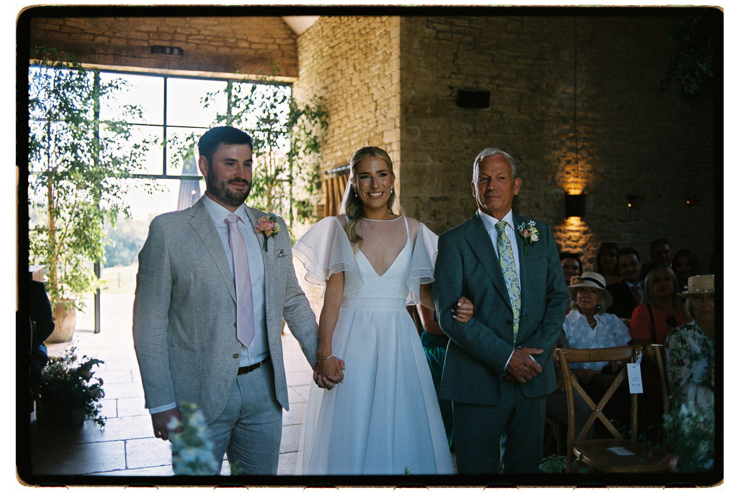 MADDY CIAN PREVIEW WEDDING FILM PHOTOGRAPHY OLD GORE BARN 008