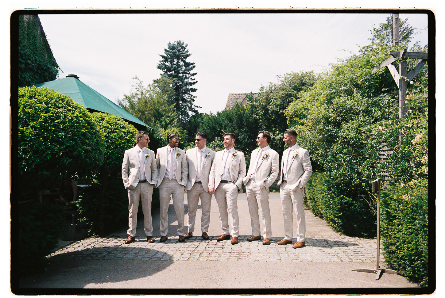 MADDY CIAN PREVIEW WEDDING FILM PHOTOGRAPHY OLD GORE BARN 011