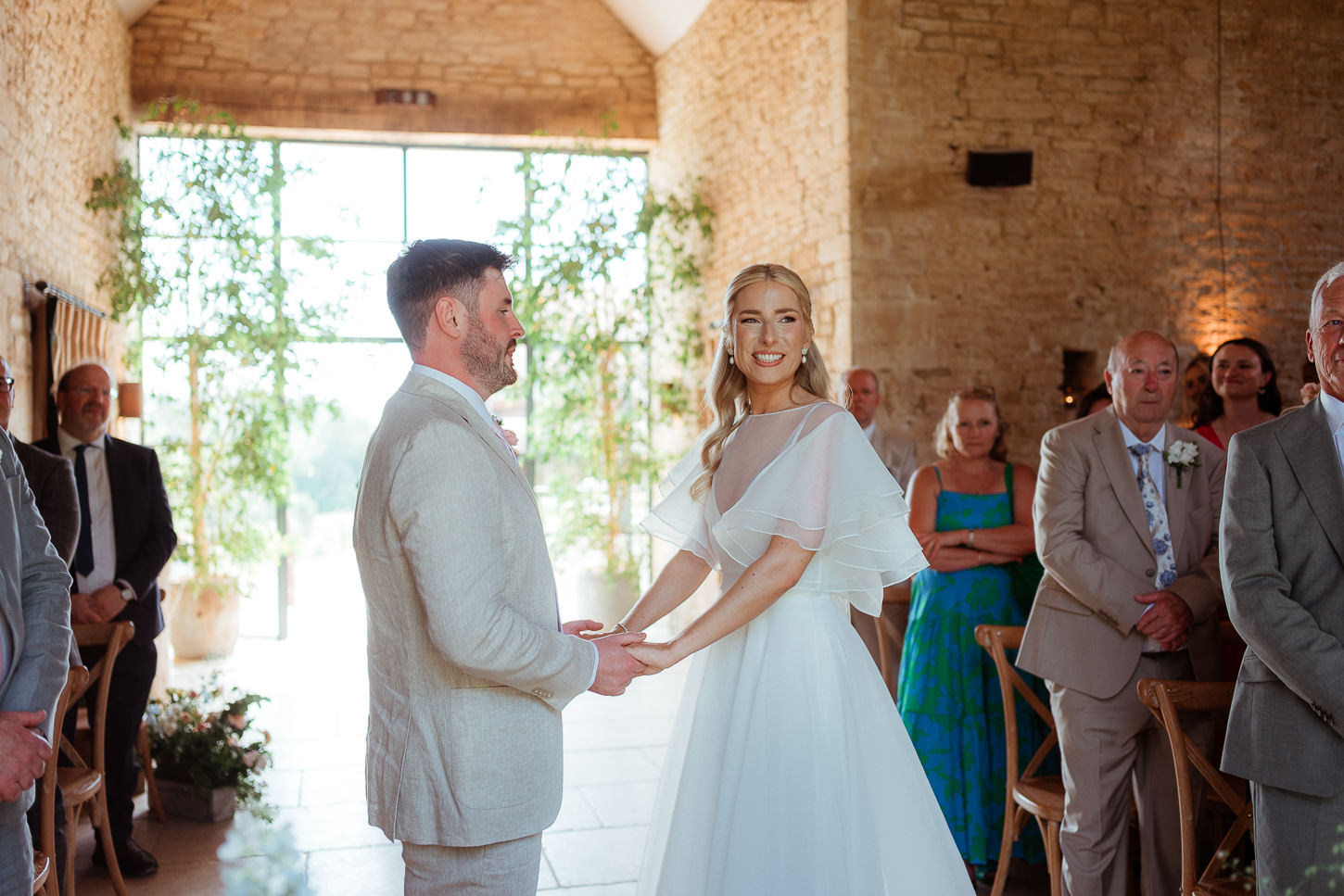MADDY CIAN OLD GORE BARN COTWSOLDS WEDDING PHOTOGRAPHY 004