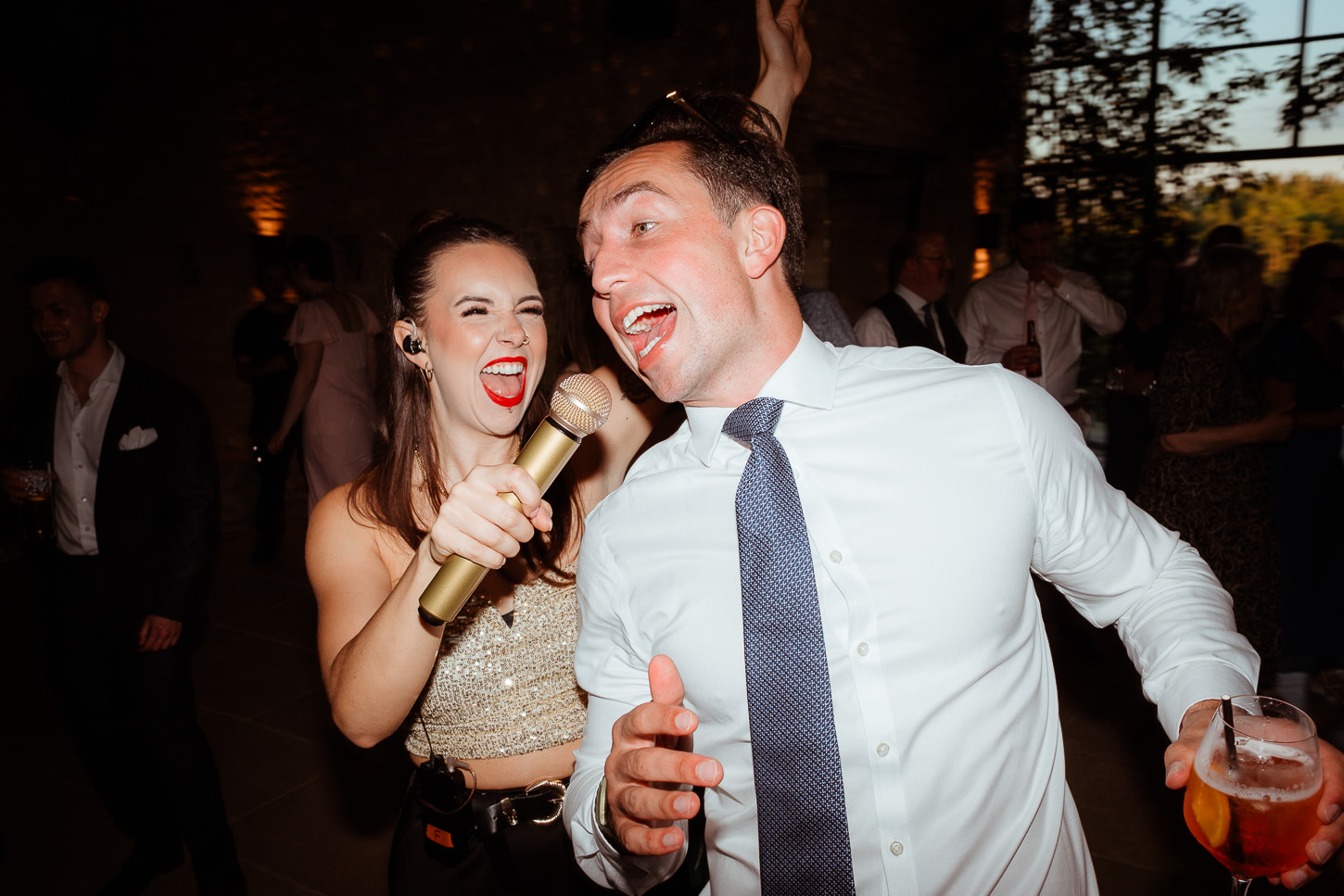 MADDY CIAN OLD GORE BARN COTWSOLDS WEDDING PHOTOGRAPHY 047
