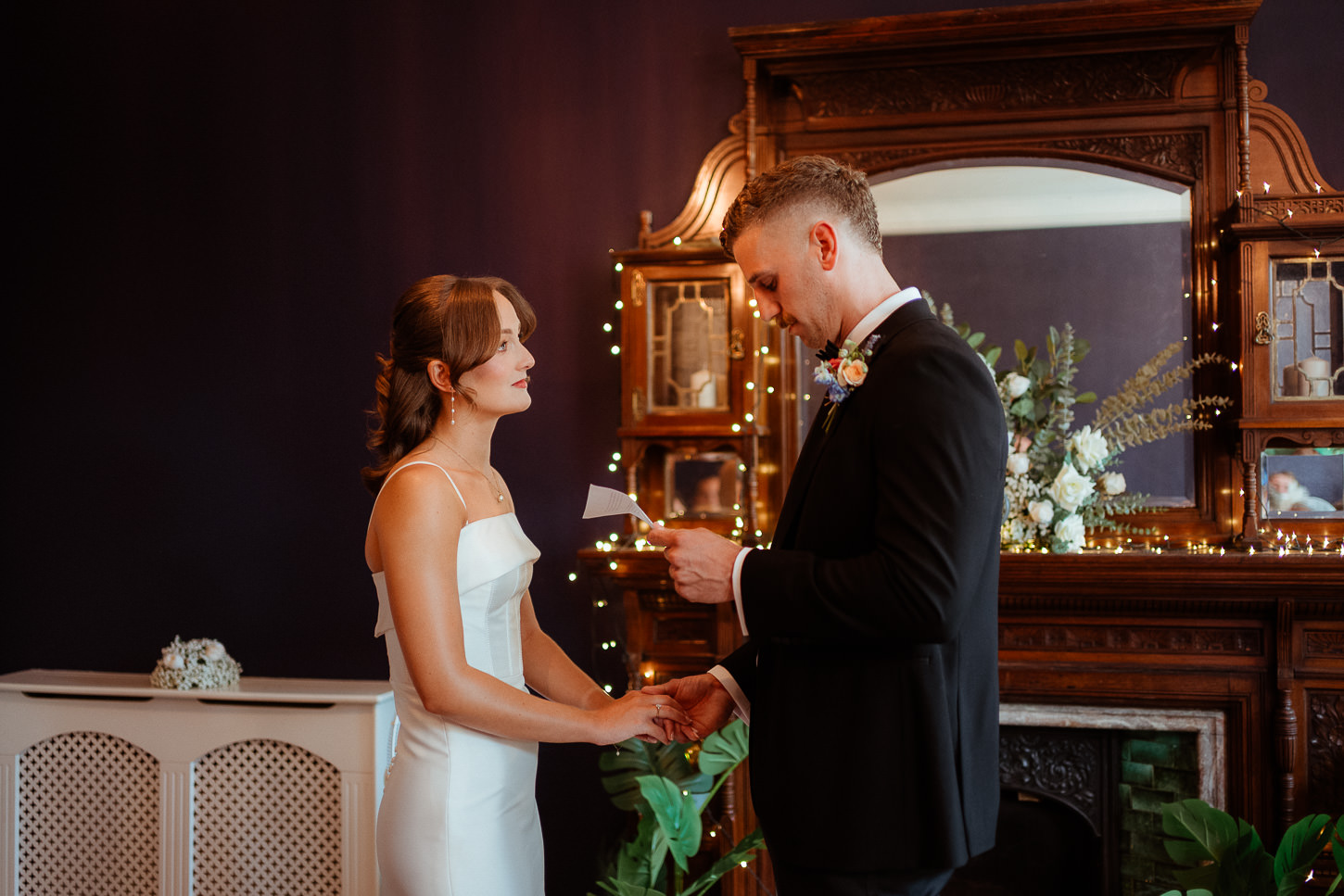 KATE CRAIG INSOLE COURT CARDIFF PENARTH WEDDING PHOTOGRAPHY 001
