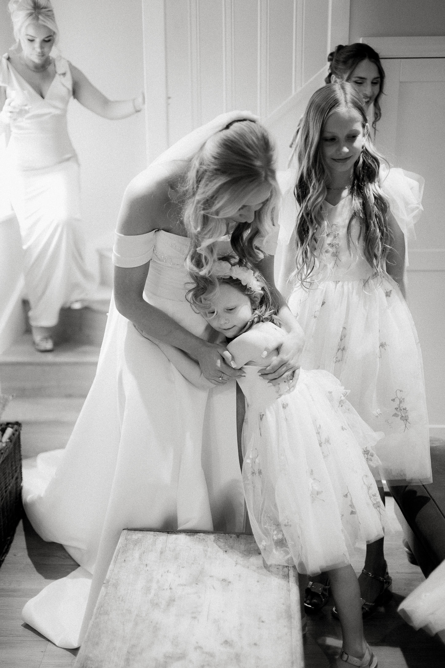 PREVIEWS MOLLY JORDAN LLANTILIO HOUSE WEDDING PHOTOGRAPHY 006