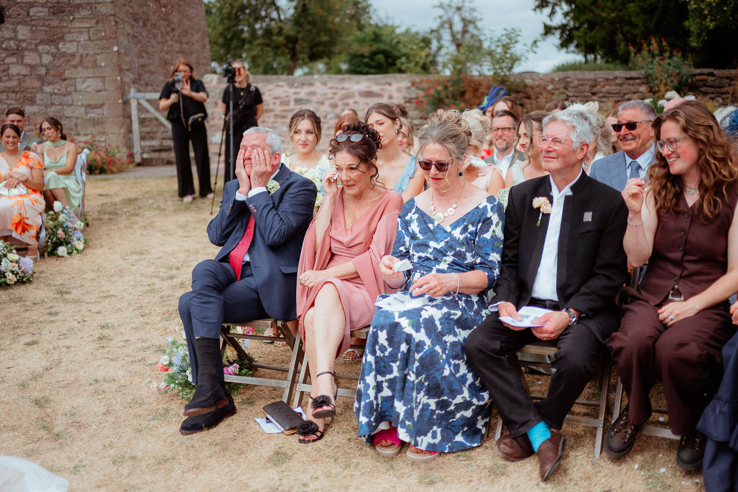 PREVIEWS MOLLY JORDAN LLANTILIO HOUSE WEDDING PHOTOGRAPHY 009