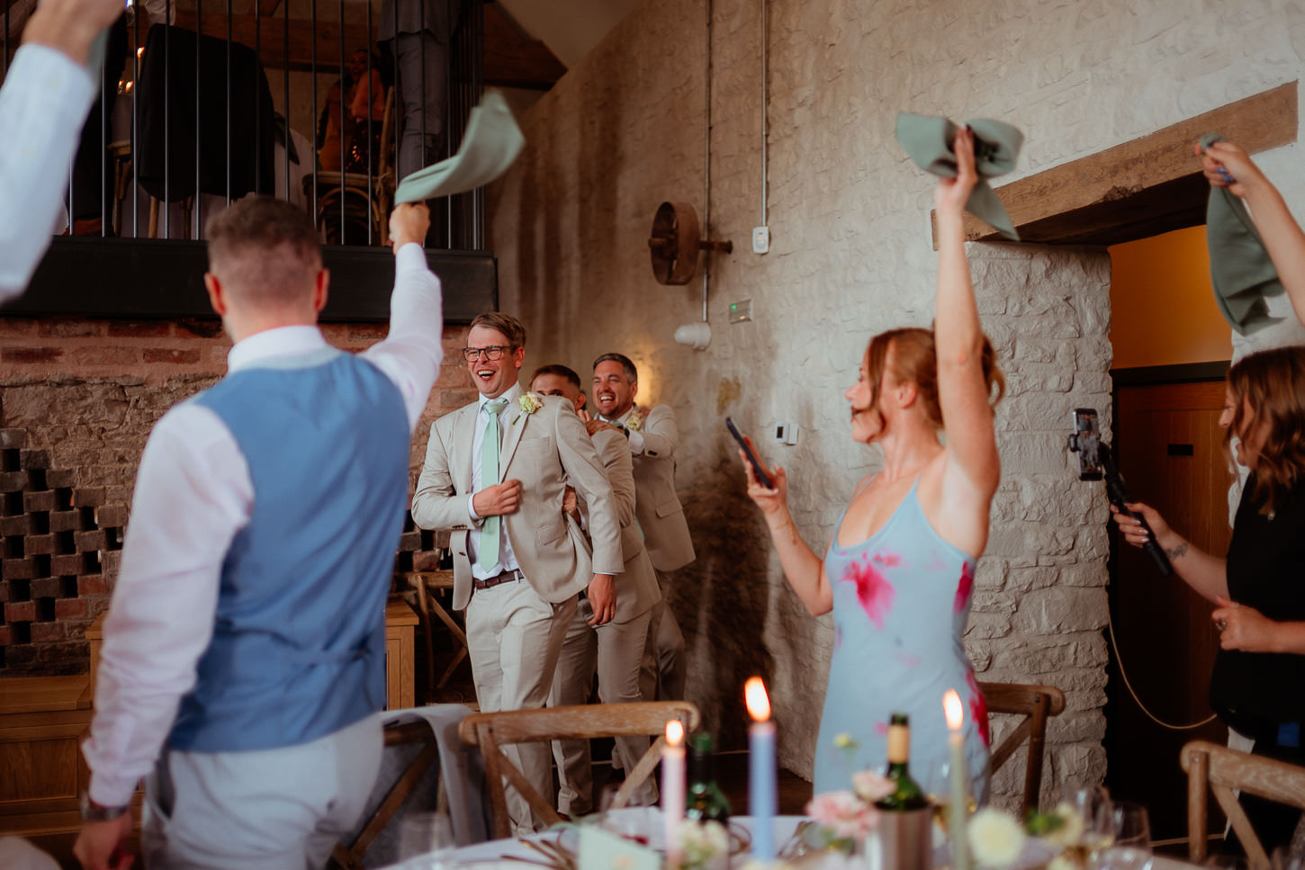 PREVIEWS MOLLY JORDAN LLANTILIO HOUSE WEDDING PHOTOGRAPHY 020