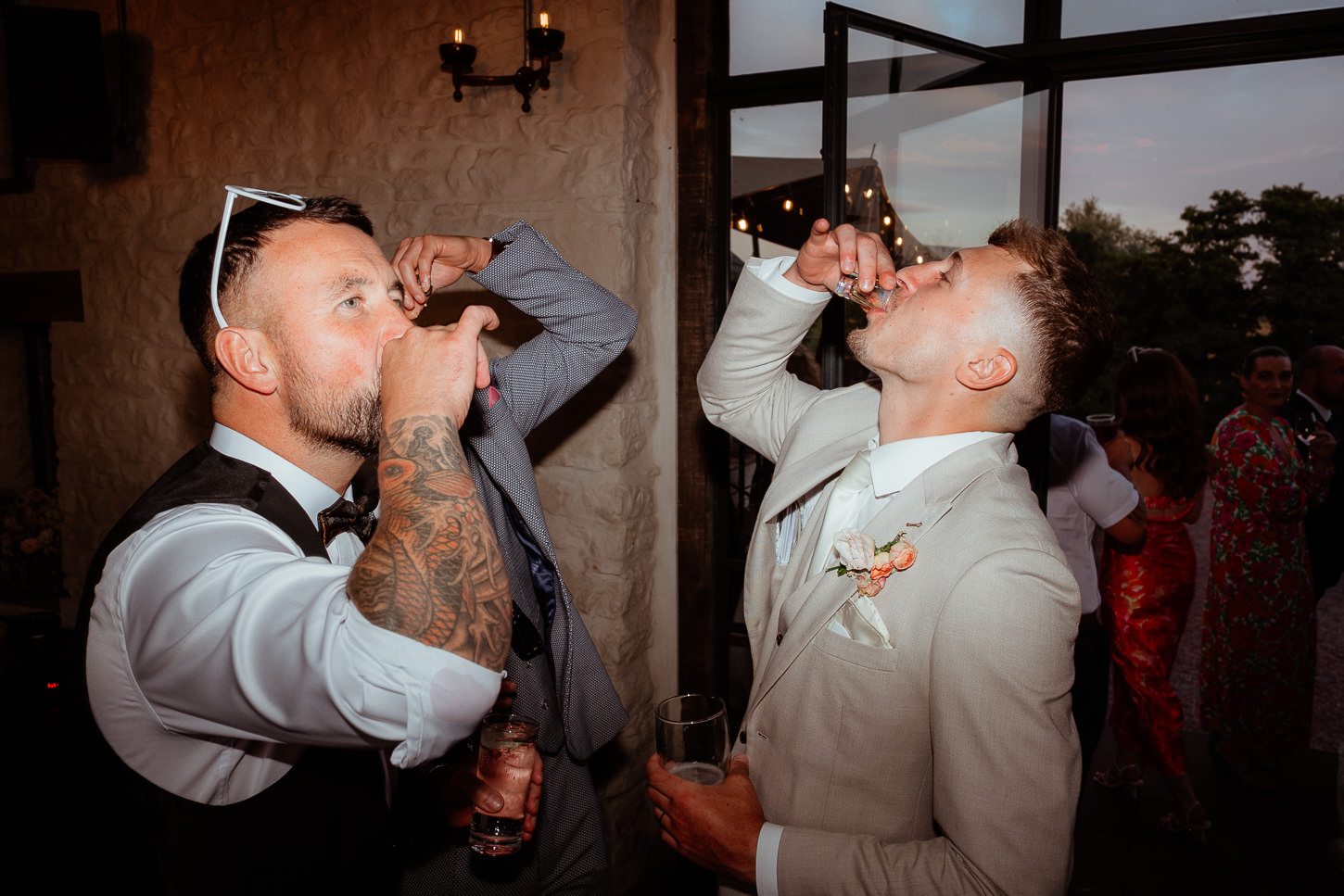 PREVIEWS MOLLY JORDAN LLANTILIO HOUSE WEDDING PHOTOGRAPHY 043