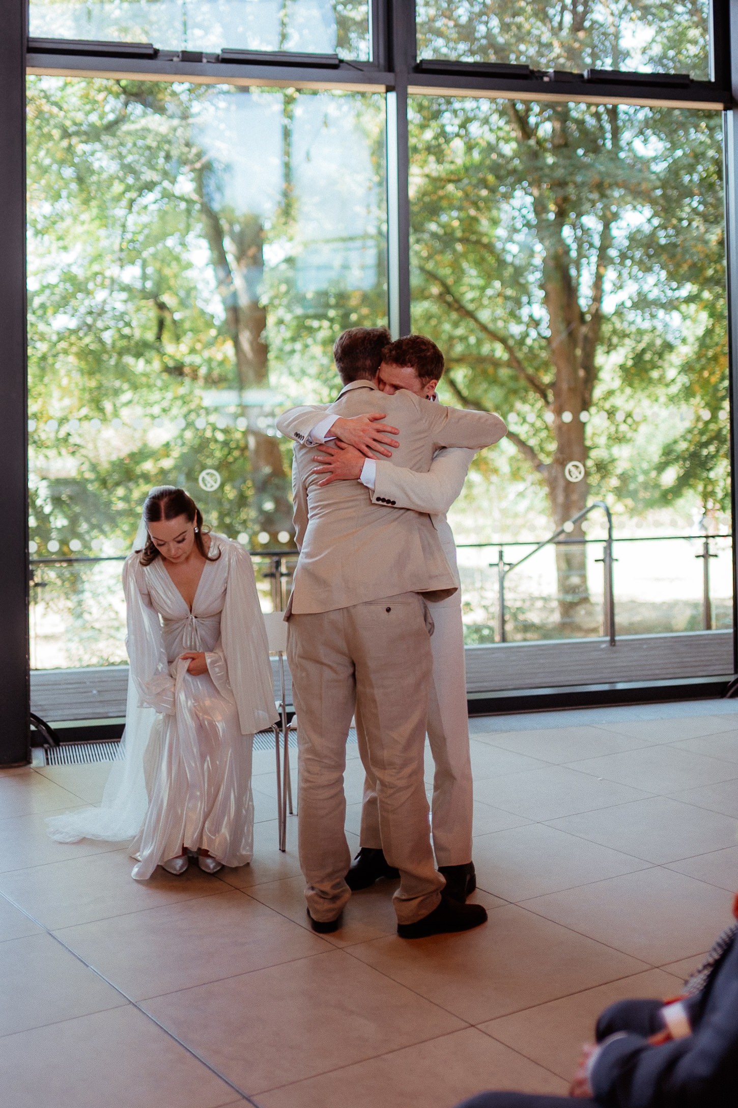 ISSY NATHAN ROYAL WELSH COLLEGE MUSIC AND DRAMA THE BOTANIST CARDIFF WEDDING PHOTOGRAPHY 004