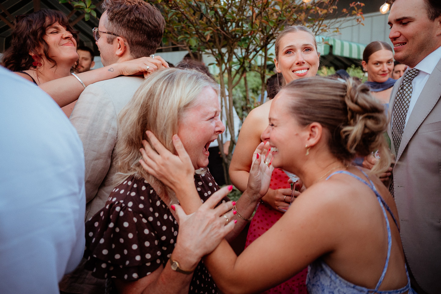 ISSY NATHAN ROYAL WELSH COLLEGE MUSIC AND DRAMA THE BOTANIST CARDIFF WEDDING PHOTOGRAPHY 040