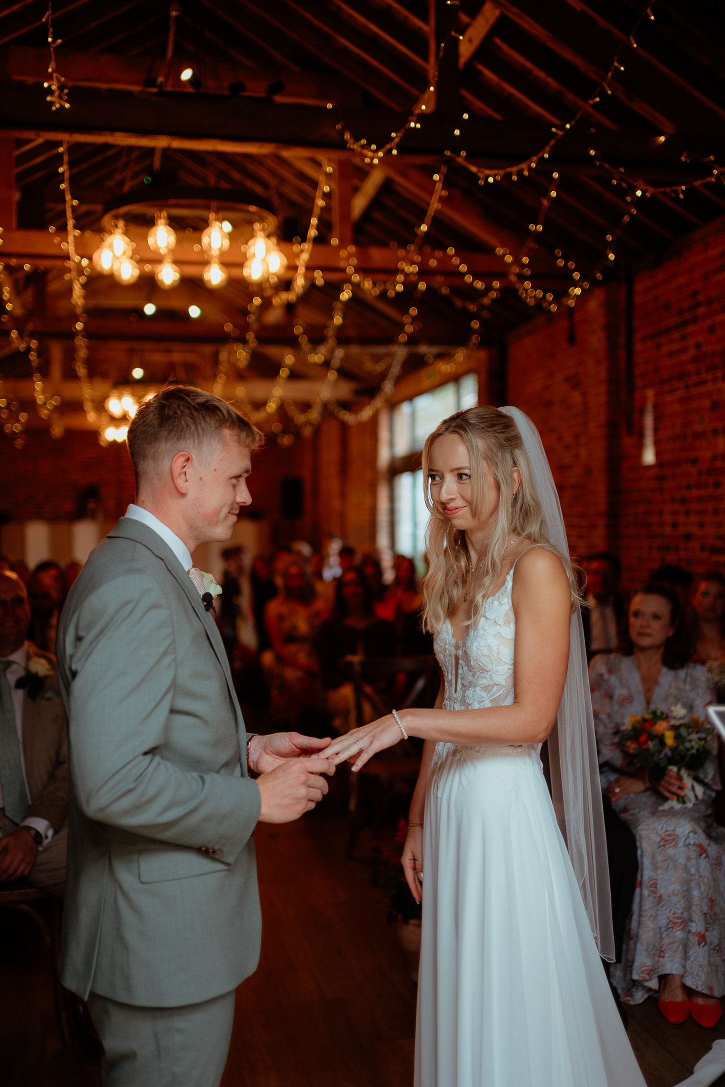 JOSIE KIERAN THE RIDGEWAY BARNS WILTSHIRE WEDDING PHOTOGRAPHY 004