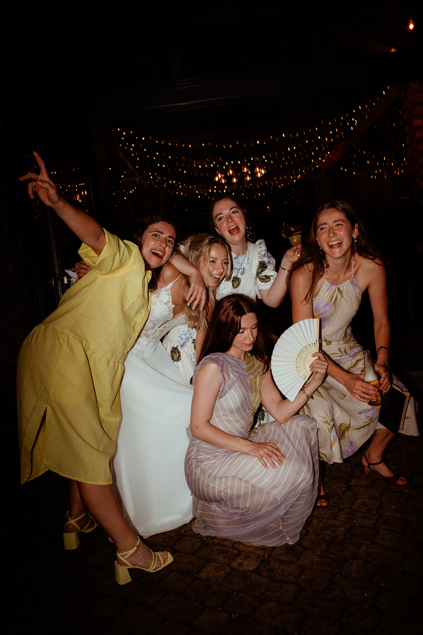 JOSIE KIERAN THE RIDGEWAY BARNS WILTSHIRE WEDDING PHOTOGRAPHY 047