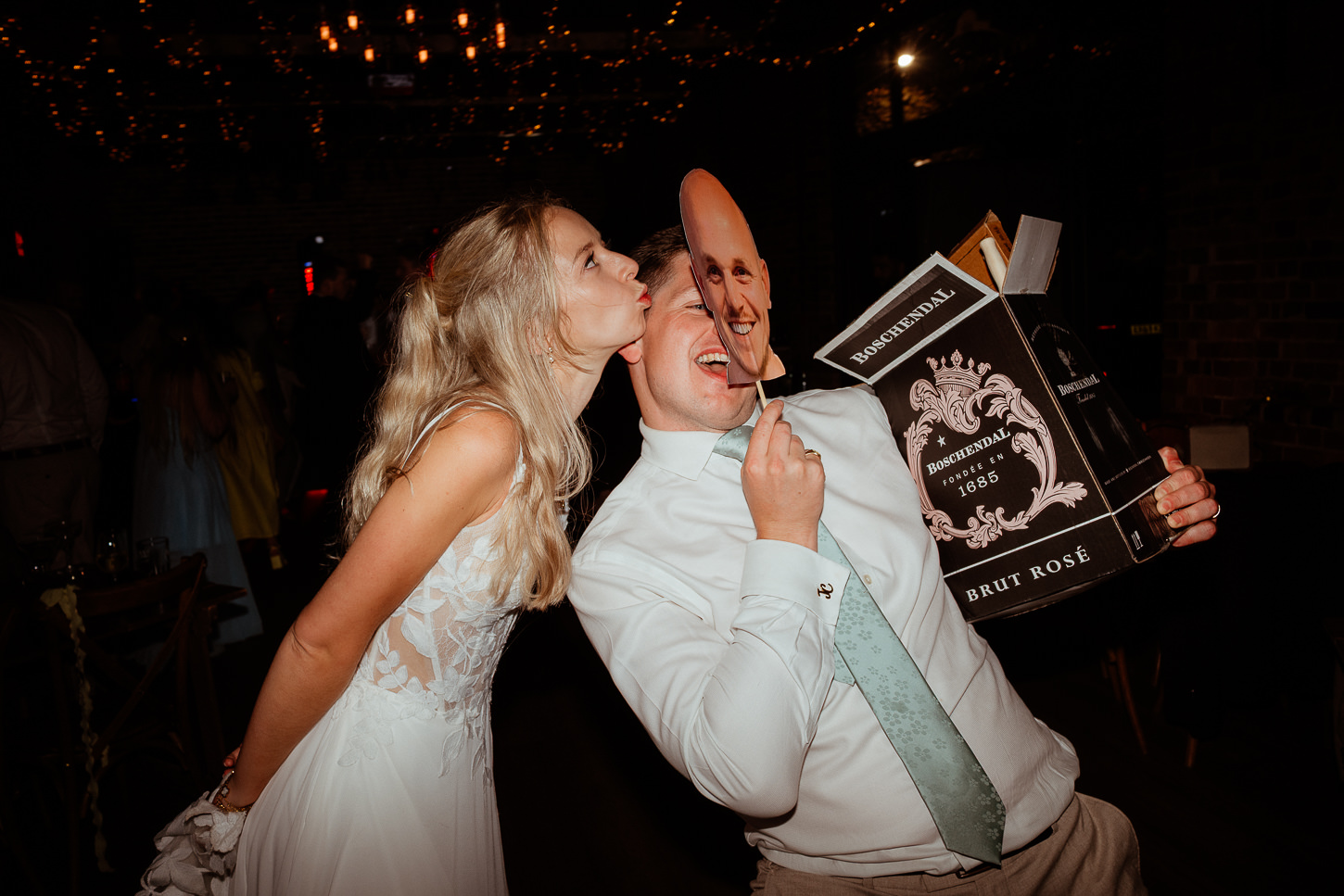 JOSIE KIERAN THE RIDGEWAY BARNS WILTSHIRE WEDDING PHOTOGRAPHY 049